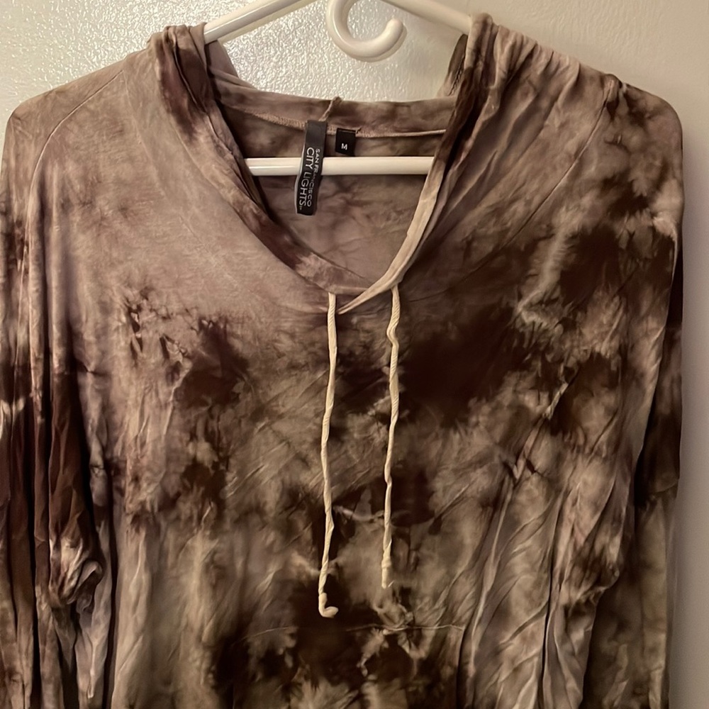 Tie dye hooded shirt